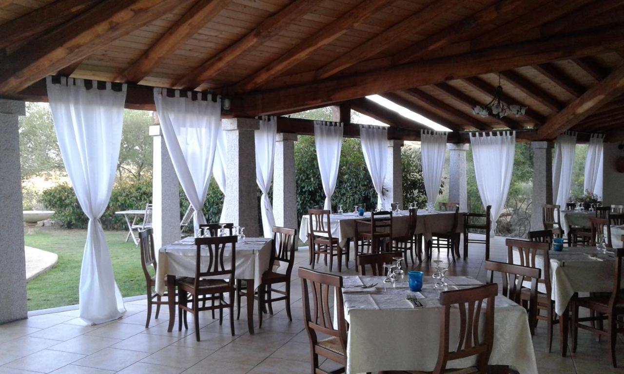 Hotel Lu Baroni 布多尼 外观 照片