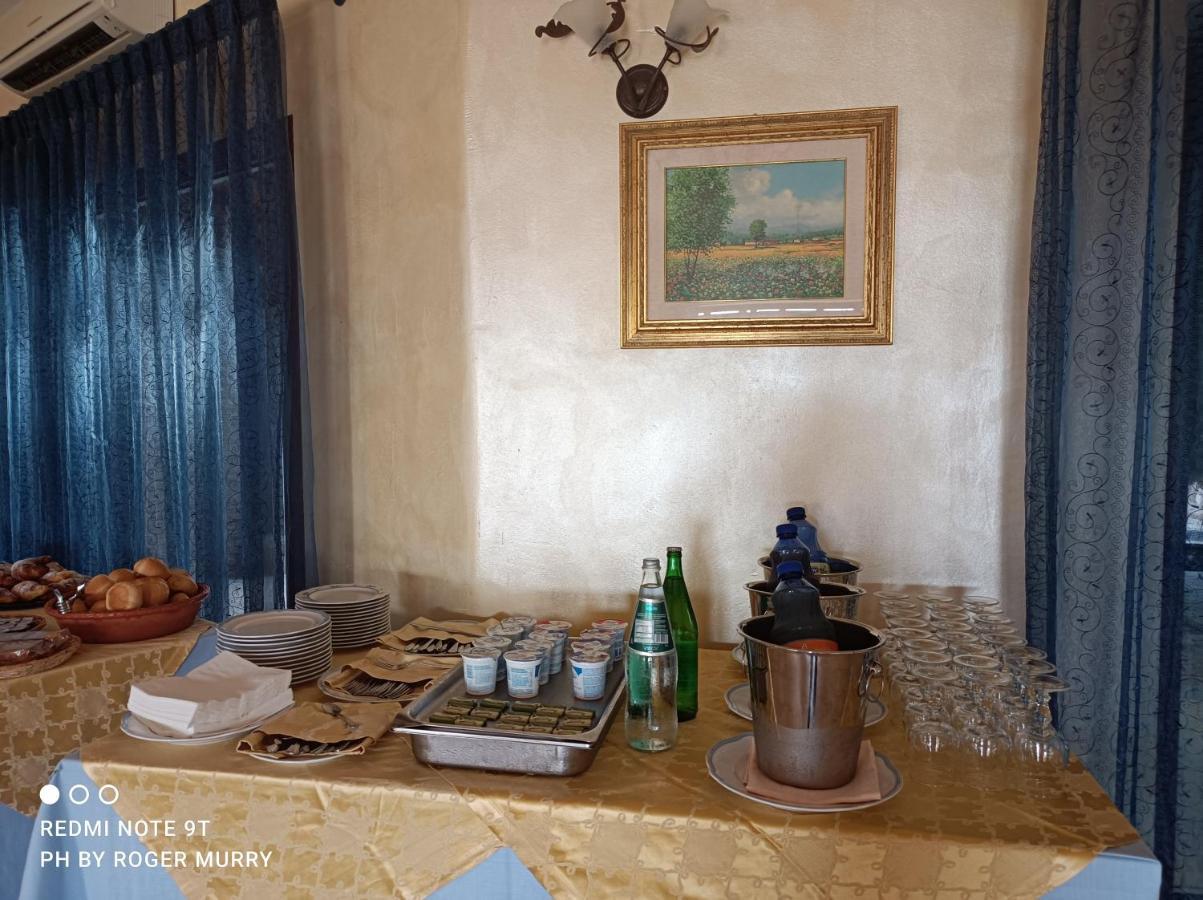 Hotel Lu Baroni 布多尼 外观 照片